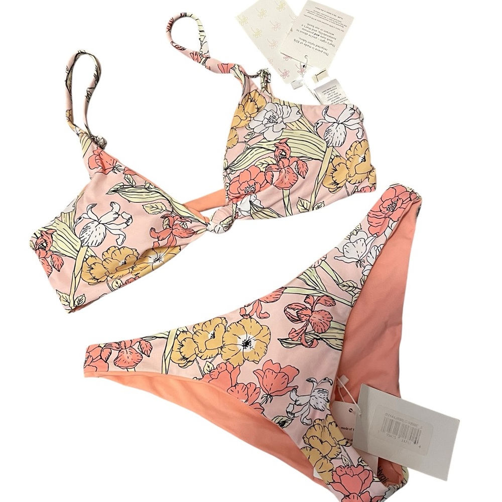 Dippin Daisies Reversible Pink Floral Front Knot Bralette Bikini Set Small NWT
